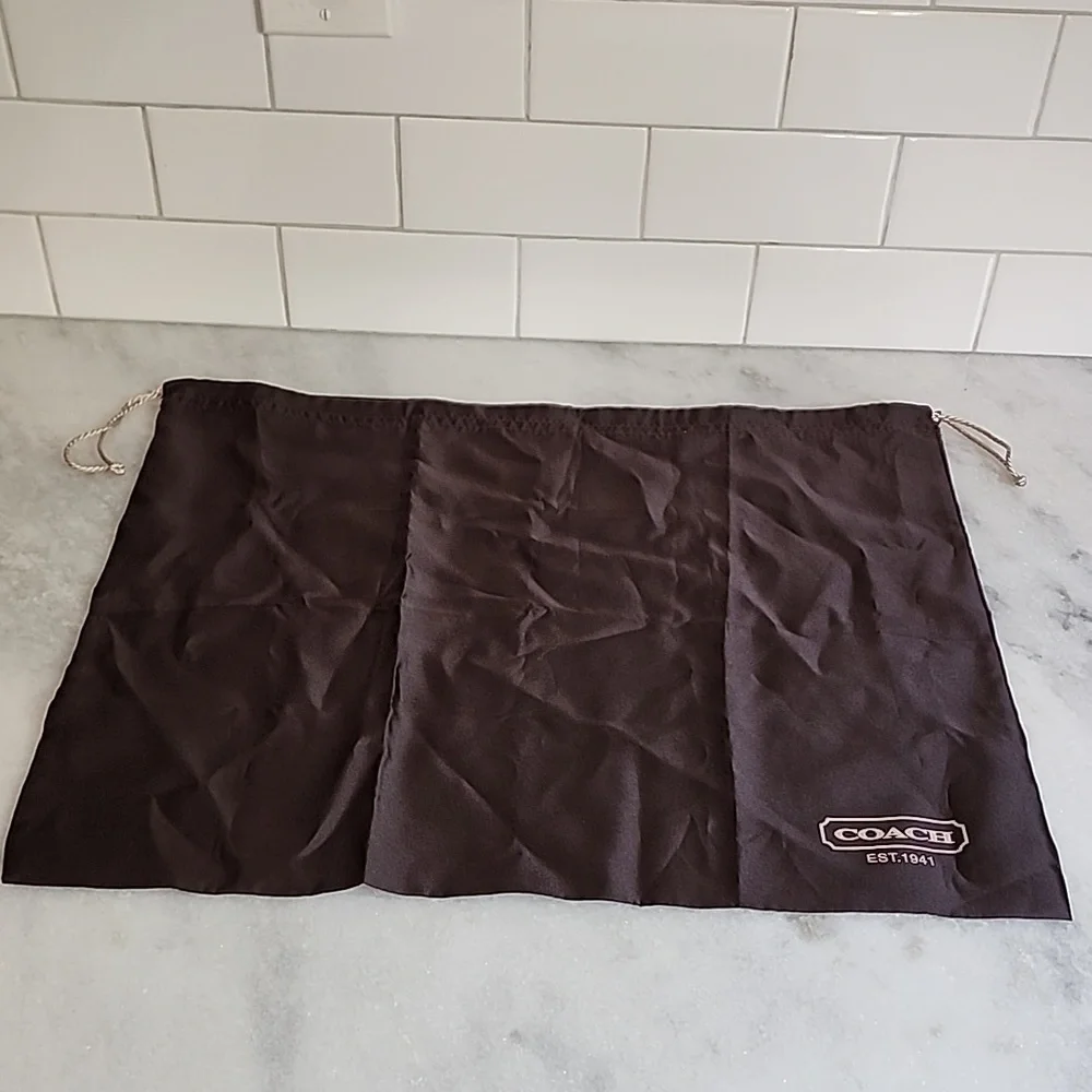 * Coach brown drawstring dustbag 19x15 - Picture 3 of 7
